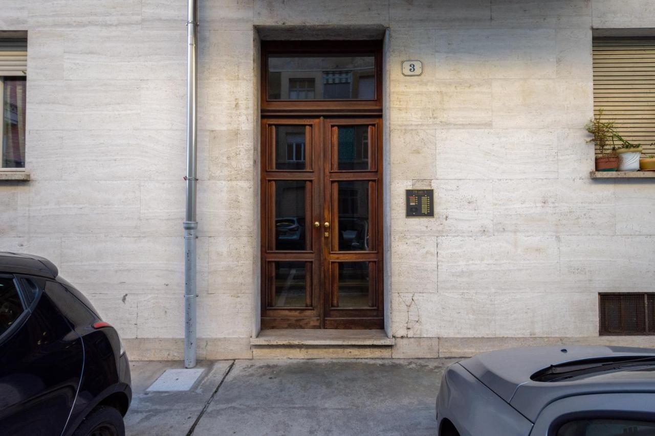 Toc-Toc Apartment A 10 Min Dall'Ospedale Maria Vittoria Торино Екстериор снимка